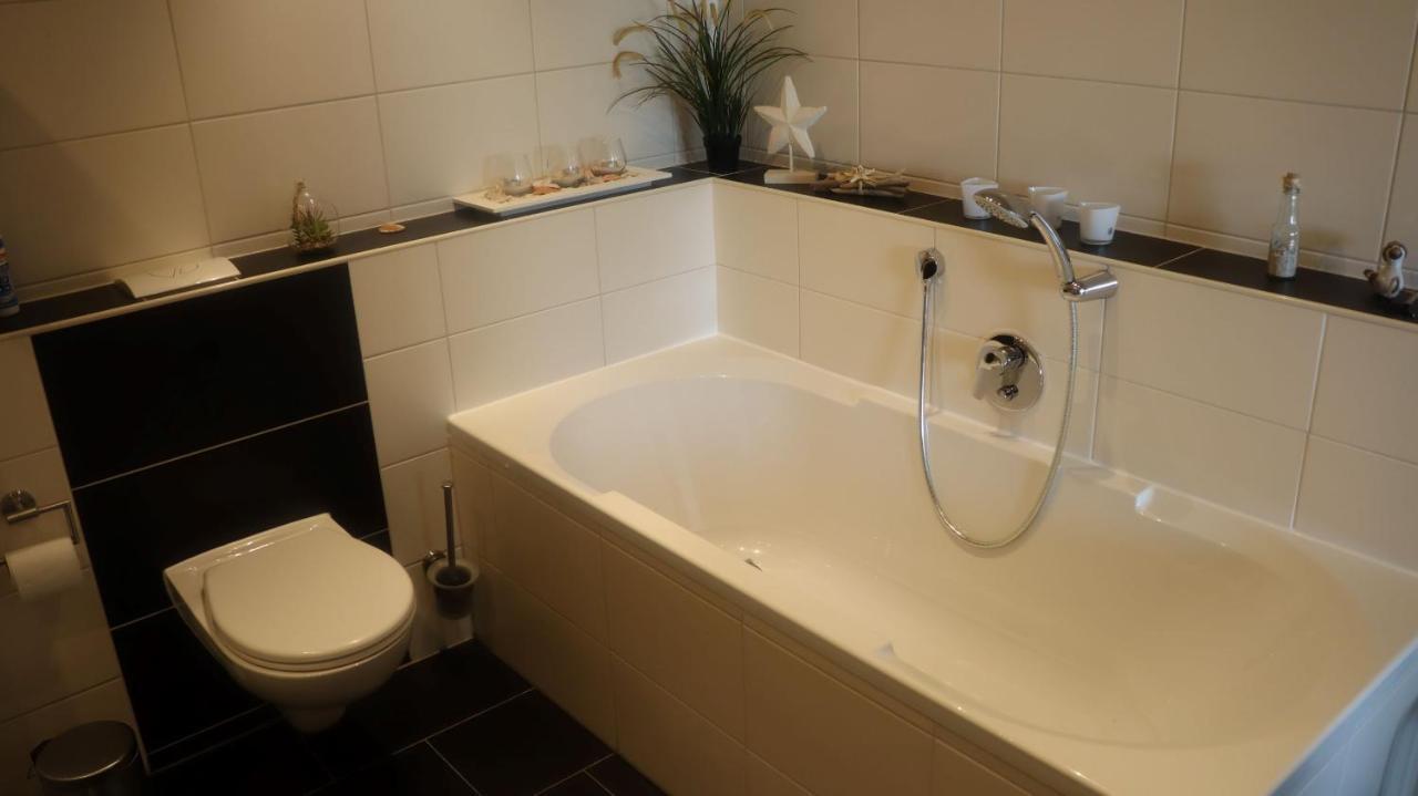 Ferienwohnung Deichblick Dornumersiel Exterior photo
